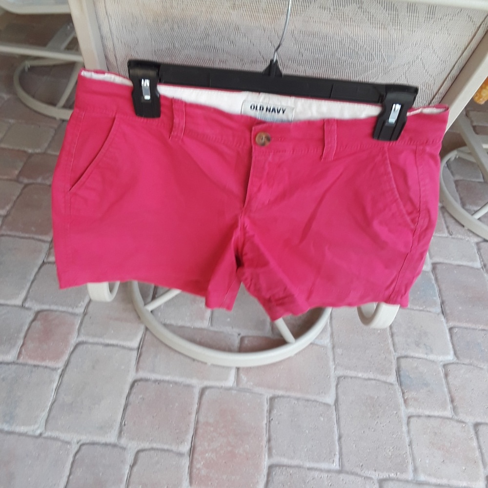 Shorts - Picture 4 of 8